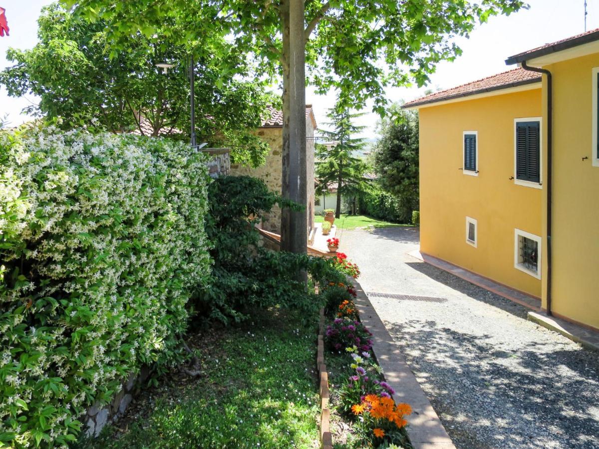 Apartment Castagno By Interhome Санта Луче Екстериор снимка